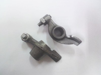 Dźwigienki zaworowe skuter 4T