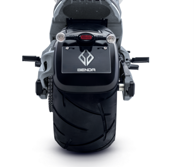 benda LFC700 biała 3.png