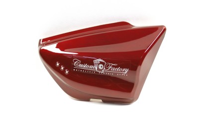 Obudowa boczna prawa czerwona do motocykla Classic 125