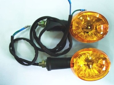 Kierunkowskazy uniwersalne komplet M10