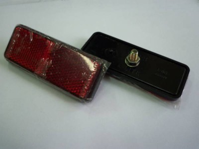 Odblask tylny prostokątny czerwony