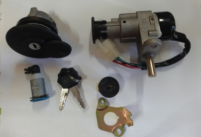 Stacyjka skuter Via 50