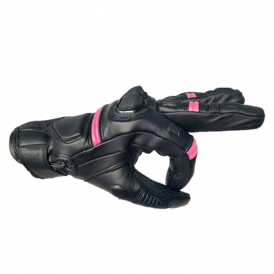 rida boston lady2.png