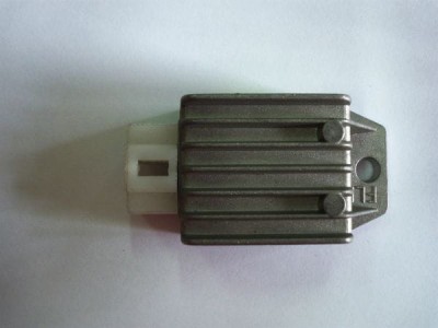 Regulator napięcia Skuter 4T