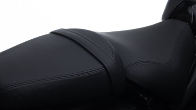 m12Vintage 400 bordo kanapa.jpg