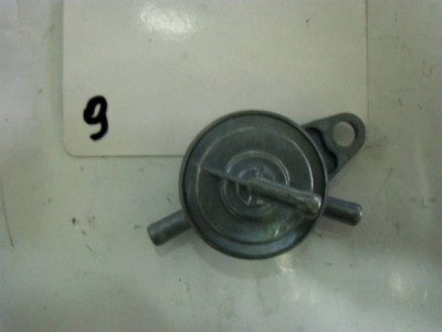 Kranik paliwa QT-4 3 wej.do ramy