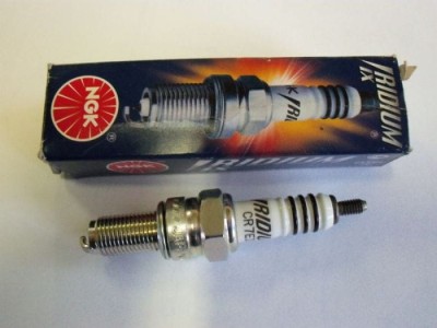 Świeca irydowa NGK C7HSA CR7EIX 4T