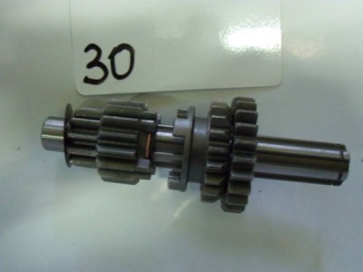 Wałek pośredni skrzyni biegów 49-107ccm 4T