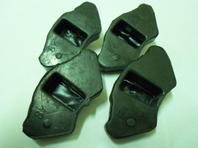 Gumy zabieraka koła tylnego  Romet Ogar 900 nowy typ gumy kpl